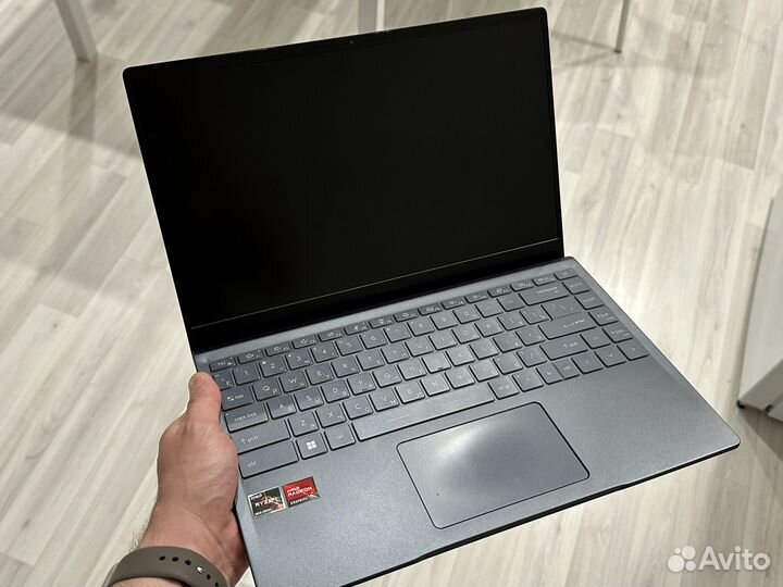 Ноутбук для работы и игр