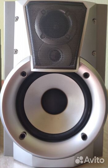 Музыкальный центр