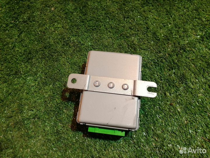 Блок электронный MD357926 Mitsubishi Chariot Grand