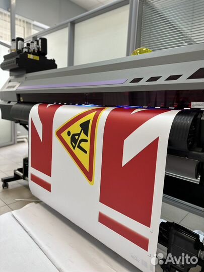 Широкоформатная печать, интерьерная уф печать