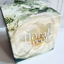 Floral street citrus rose scented candle