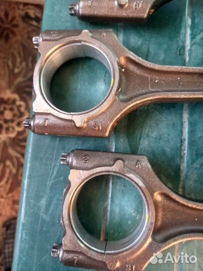 Шатун с поршнем на Vag. CDA