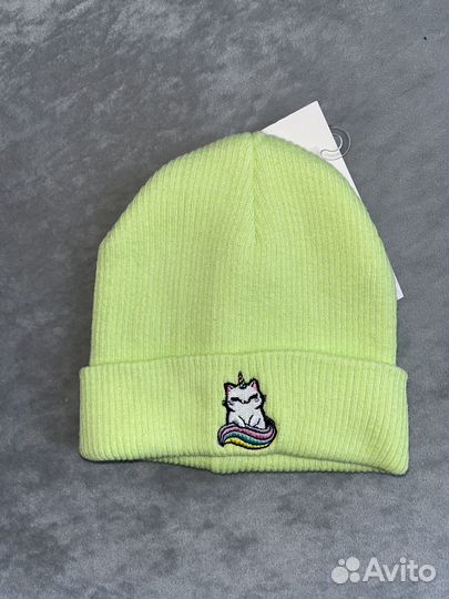 Шапка для девочки новая 6-12месяцев