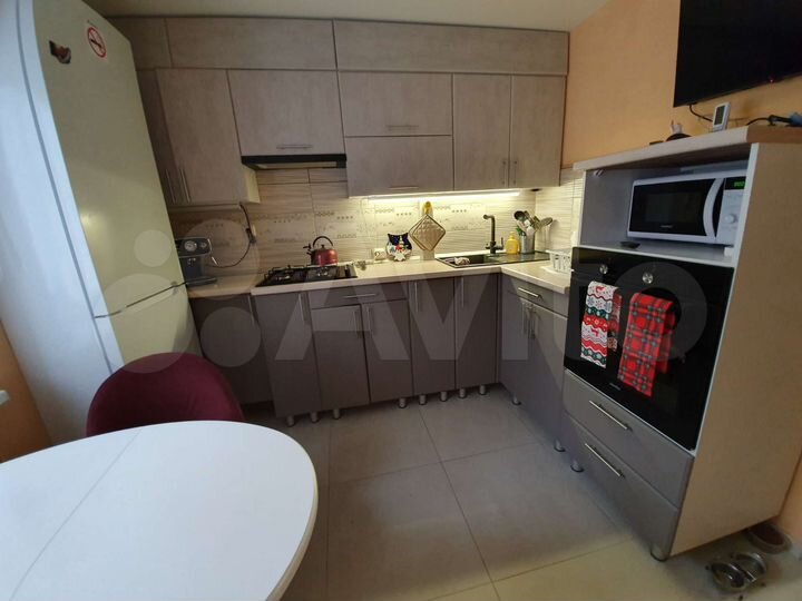 2-к. квартира, 50 м², 1/5 эт.