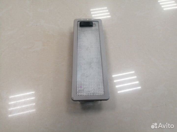 Плафон подсветки салона Ford Mondeo 2000