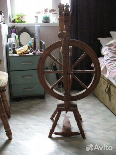 Прялка старинная