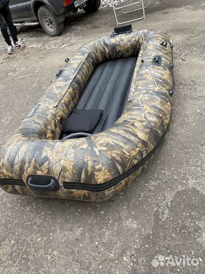 Лодка gavial 260