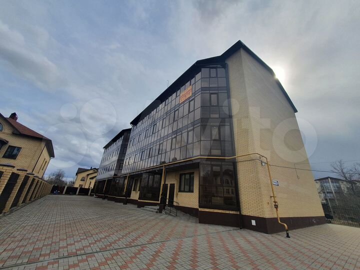 4-к. квартира, 121 м², 1/4 эт.