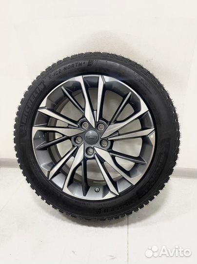 Geely Coolray, Michelin X-Ice North 4 215/55 R18