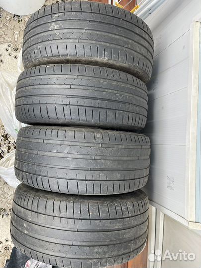 Michelin Pilot Sport 4 225/45 R18 и 255/40 R18