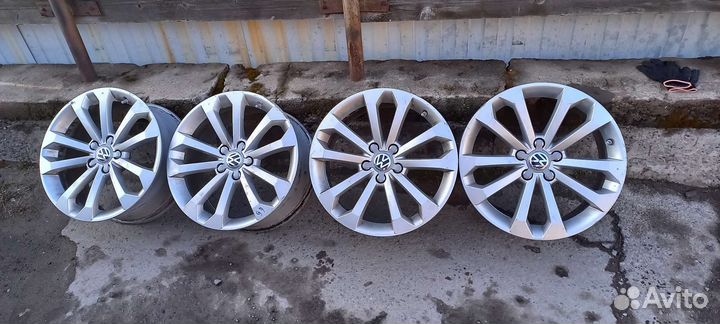 Диск vag Audi R18