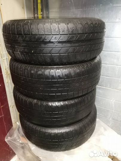 Goodyear Wrangler HP 225/65 R17