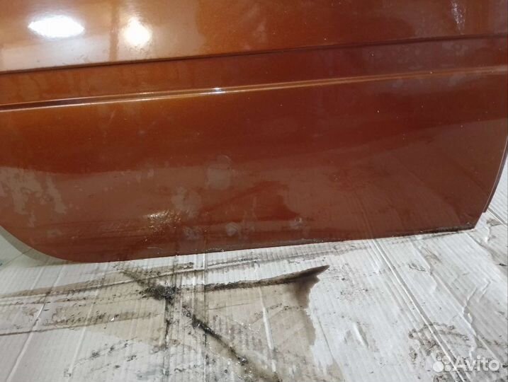 Дверь задняя правая калина