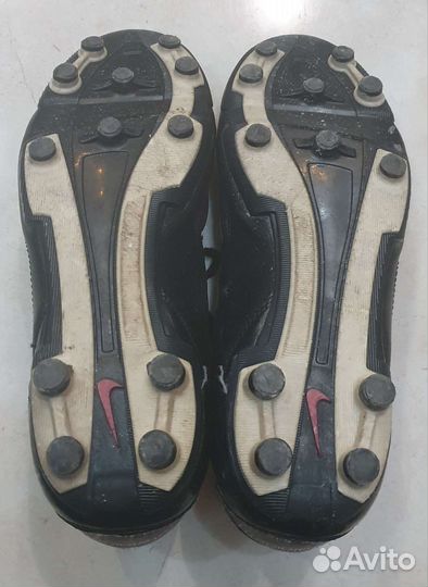 Бутсы Nike Totalninety Shoot (35,5 размер)