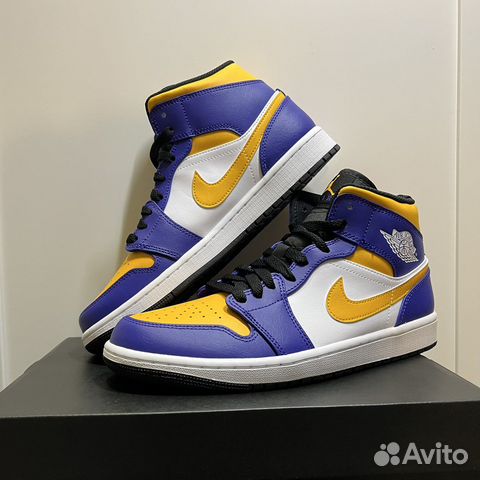 Nike Air jordan 1 mid lakers Оригинал купить в Москве | Личные вещи | Авито