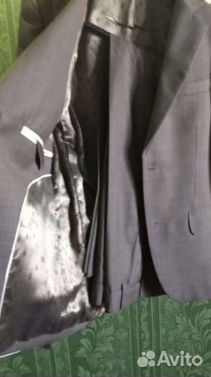 Школьный костюм размер 44