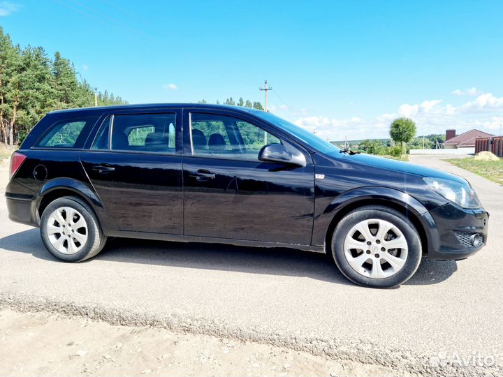 Opel Astra 1.3 МТ, 2009, 235 000 км