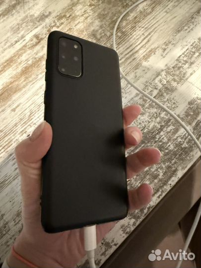 Samsung Galaxy S20, 12/128 ГБ