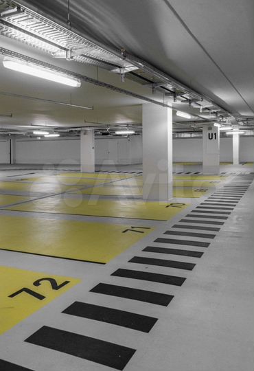 Машиноместо, 18 м²