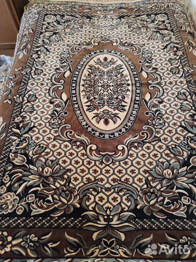 Покрывало на диван