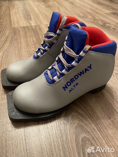 Лыжные ботинки nordway