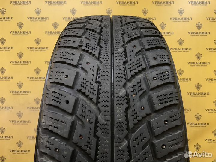 Kumho I'Zen RV Stud KC16 225/65 R17 106T
