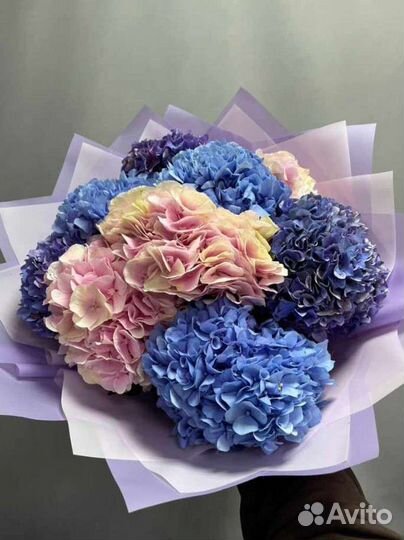 Стильный Букет цветов на любой праздник доставка