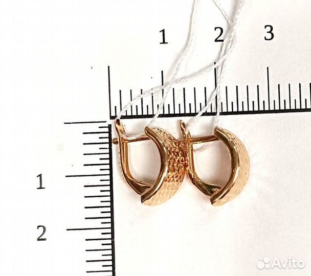 Золотые серьги