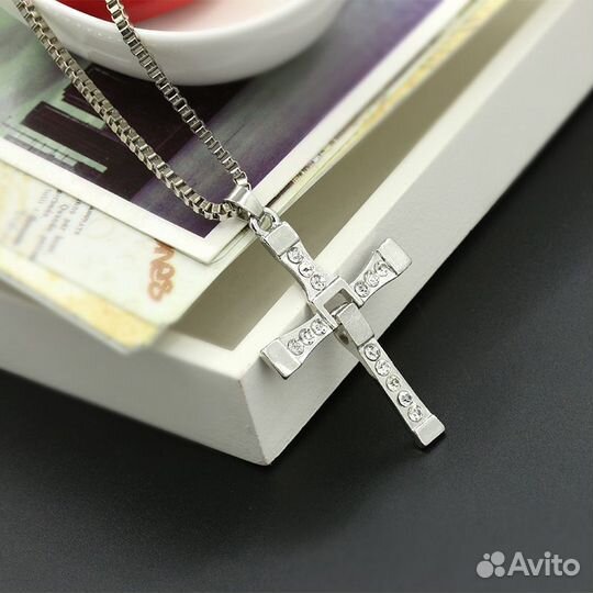 Крест Доминика Торетто из фильма форсаж