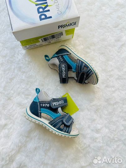 Сандалии 18 р Primigi Италия новые кожа