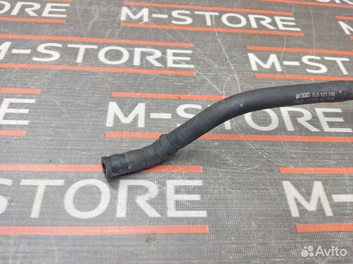 Патрубок системы охлаждения Volkswagen Touareg 7L