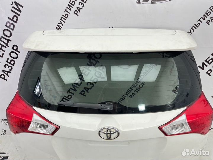 Крышка багажника Toyota Rav4 40