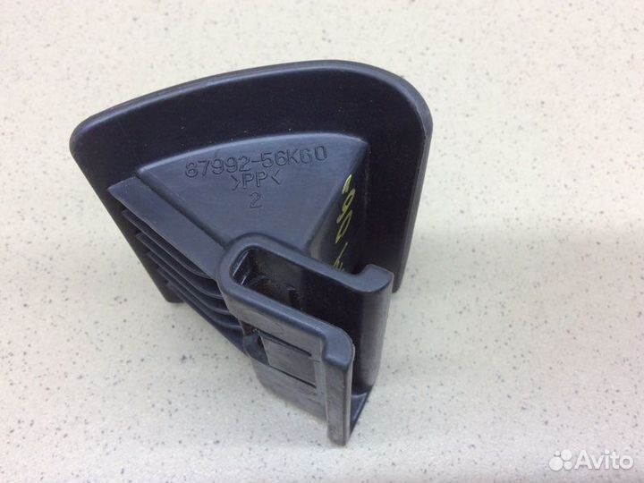 Крышка крепления ремня безопасности Suzuki Sx4