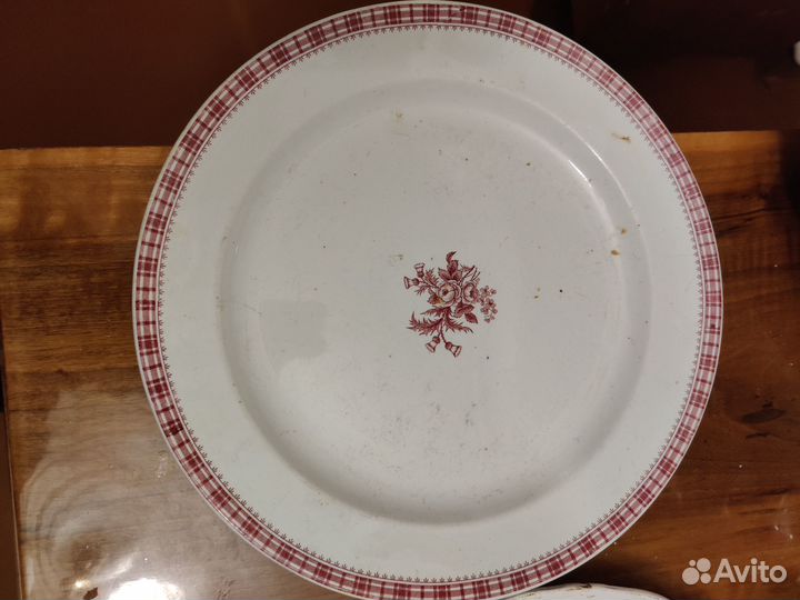 Блюдо роза,чертополох тд кумберга спб 19в