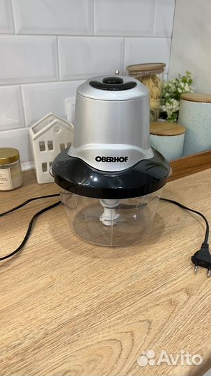 Измельчитель кухонный комбайн