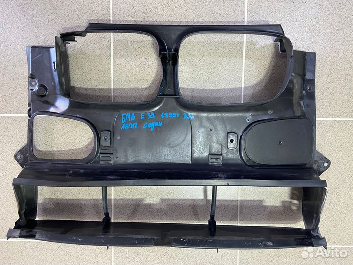 Рамка радиатора BMW 5 E39