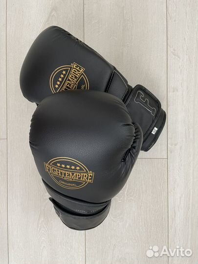 Боксерские перчатки 14 oz Fight empire новые