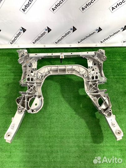 Подрамник передний Bmw 7-Series F01 2011