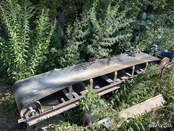 Бункеры и транспортерная лента