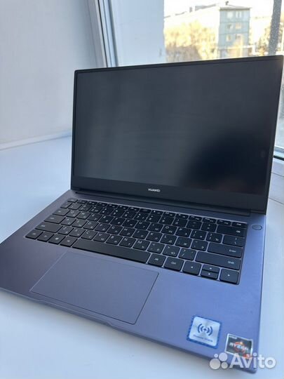 Huawei matebook d14