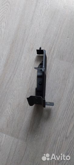 Кронштейн крепления Subaru Forester SF5