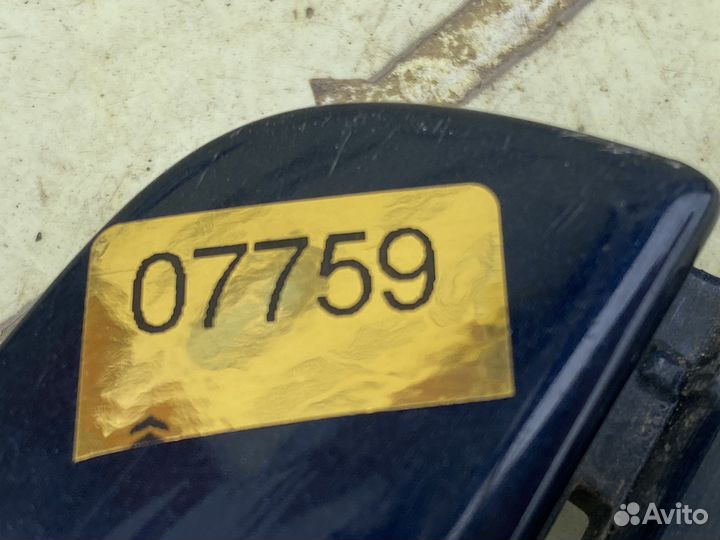 Mercedes W166 GLE заглушка буксира