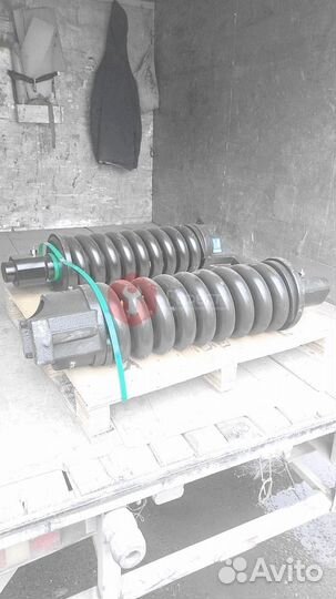 Натяжитель цепи Hyundai R260LC-9A 81N7-14010GG