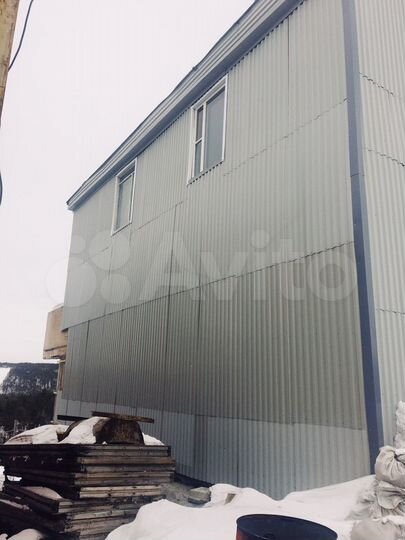 Гараж, > 30 м²