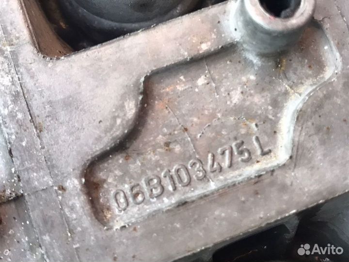 Клапанная крышка Audi