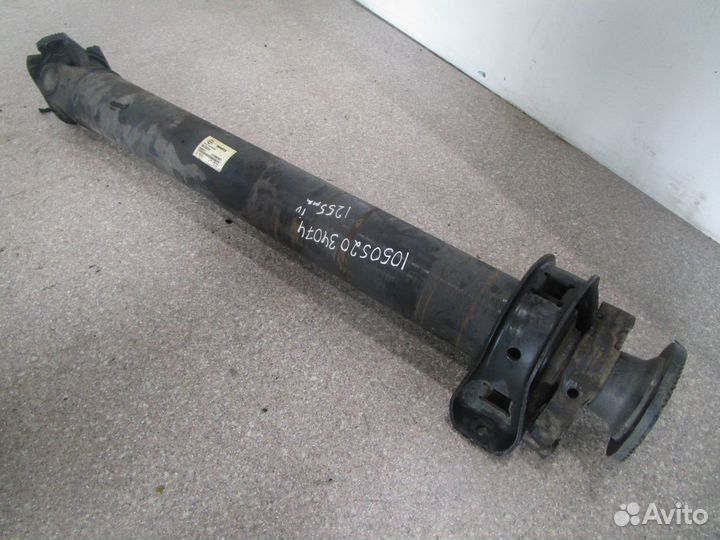 Карданный вал с подвесным Iveco 504288407