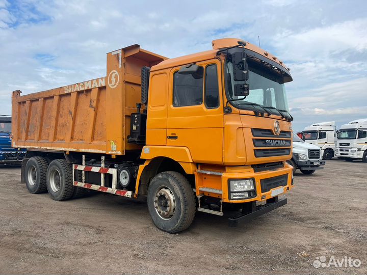 Shacman (Shaanxi) SX3256DR384, 2017