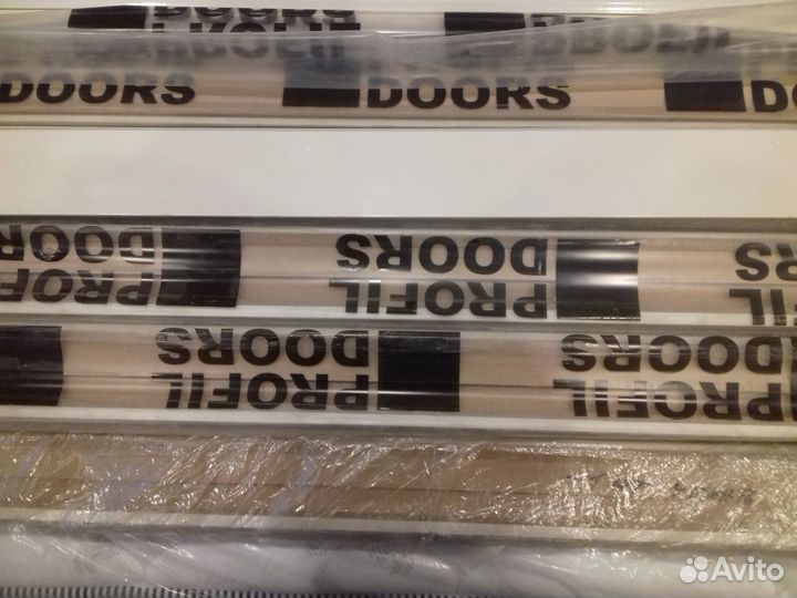 Продам плинтус