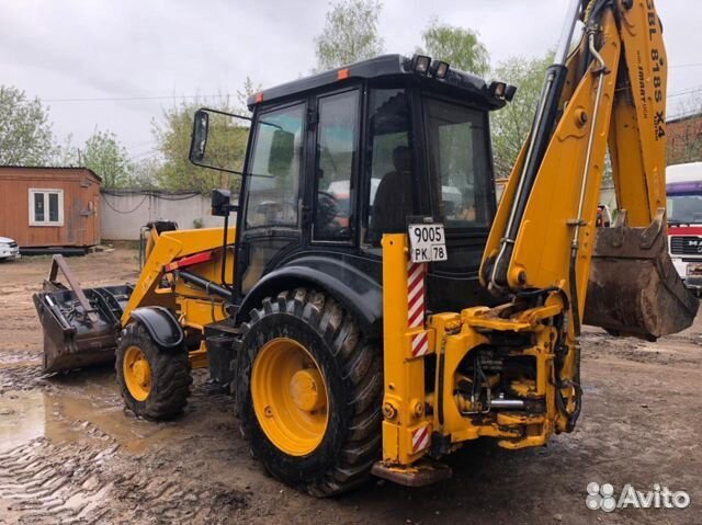 Водитель экскаватора-погрузчика(JCB3,на джëстиках)