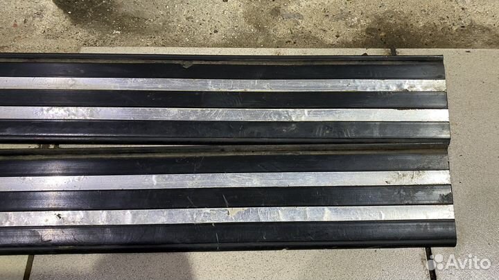 Накладки порогов внешние комплект BMW 5 series E34